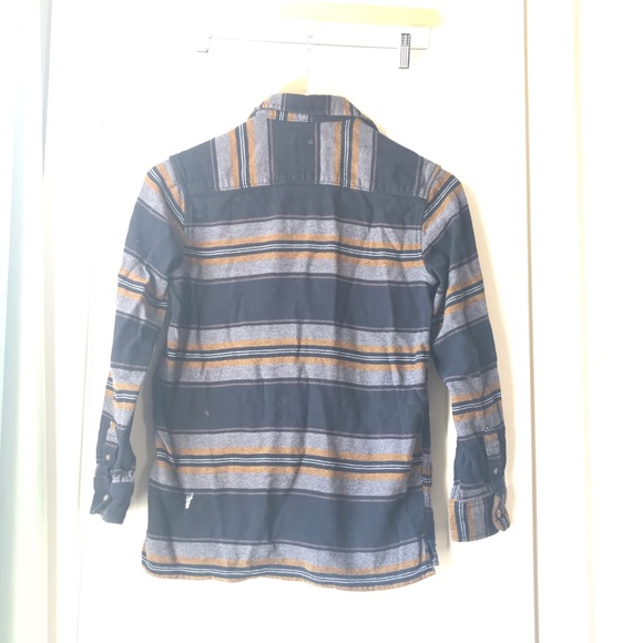 Old Navy knit shirt - Picture 5 of 7